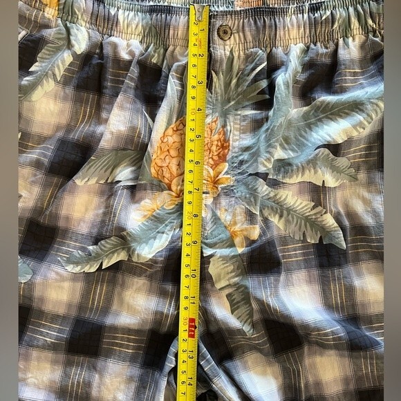 Tommy Bahama Swim Trunks Black White Plaid Large Pineapples Mesh Lining size L - Picture 8 of 8